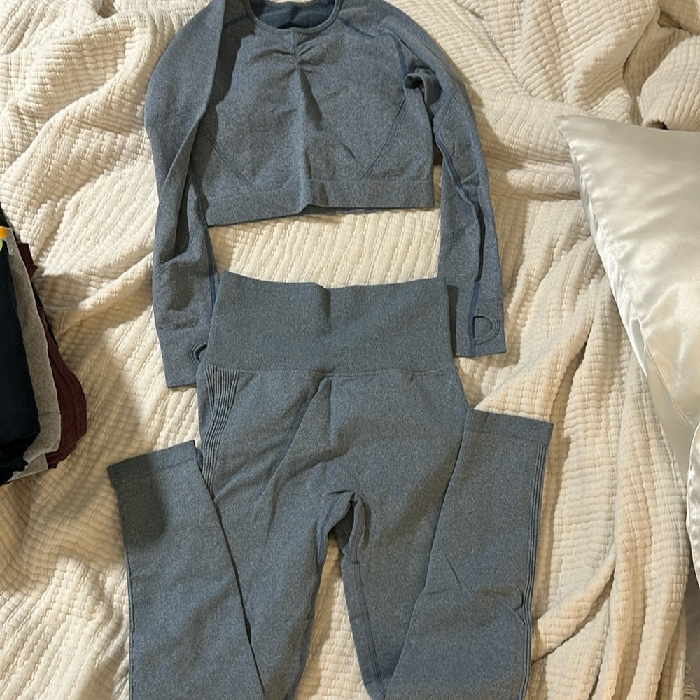 Amazon workout set